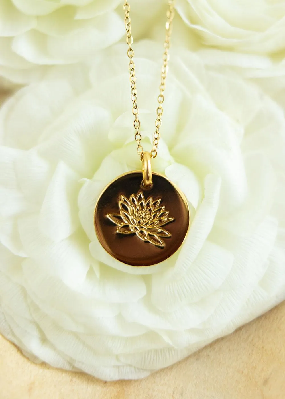 Birth Flower Necklace | Gold