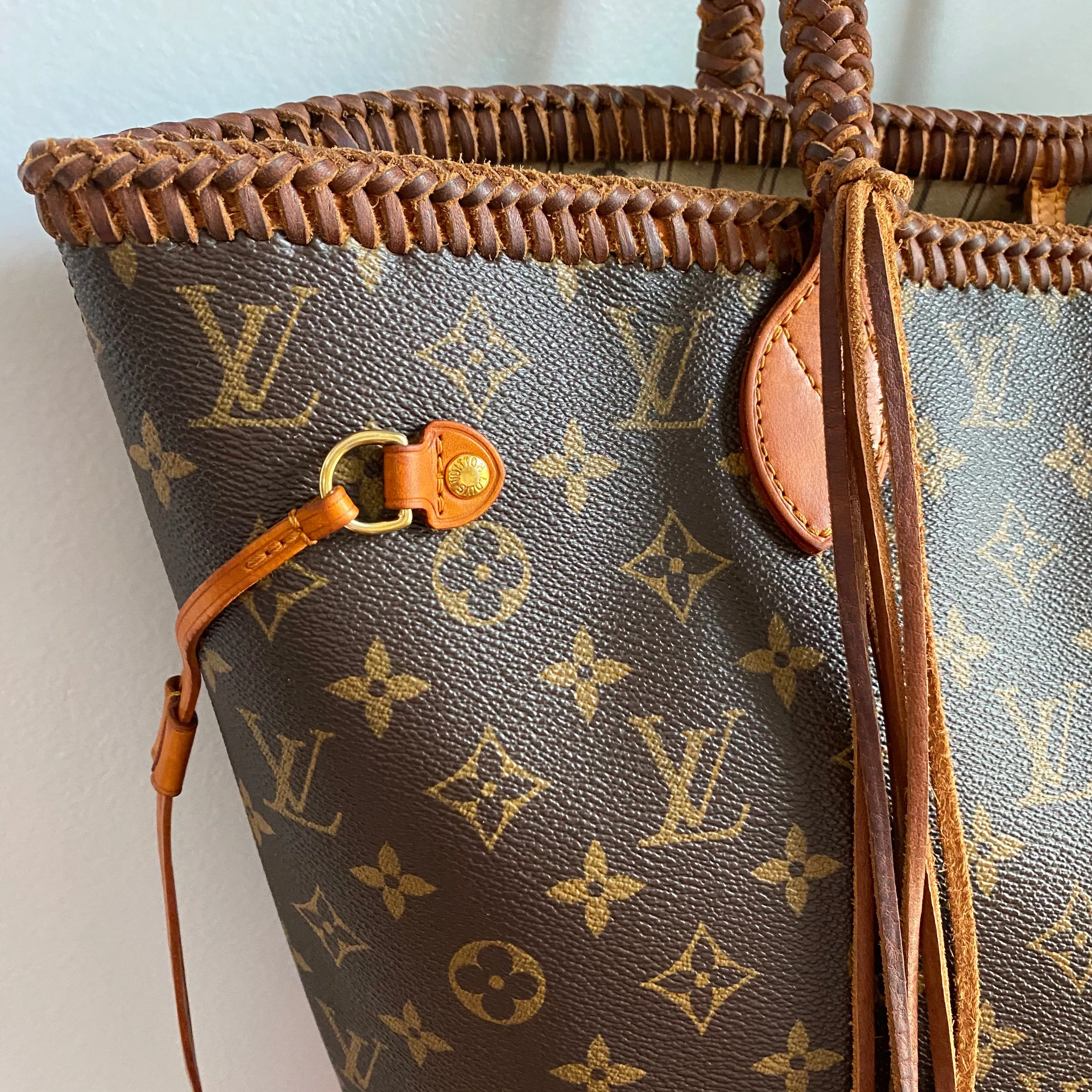 The Albatross in Tan Monogram